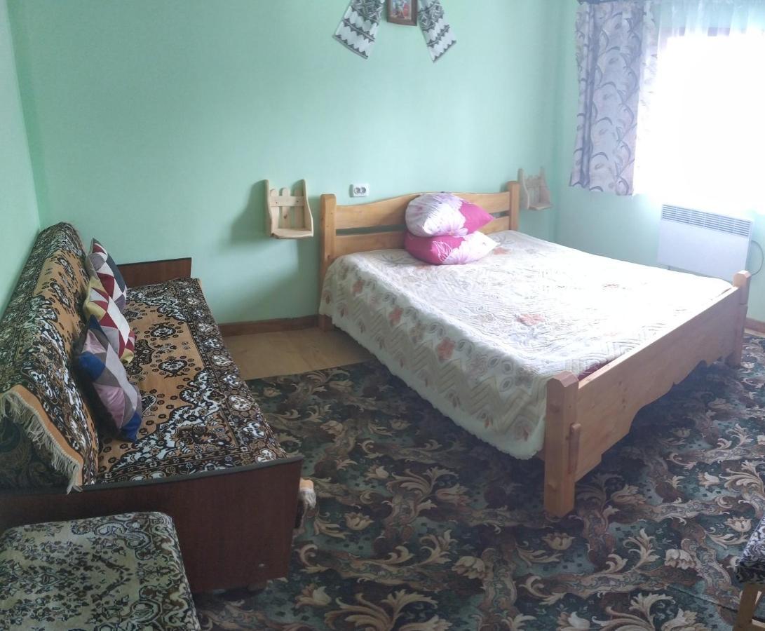 Родинна Оселя Slavske Εξωτερικό φωτογραφία